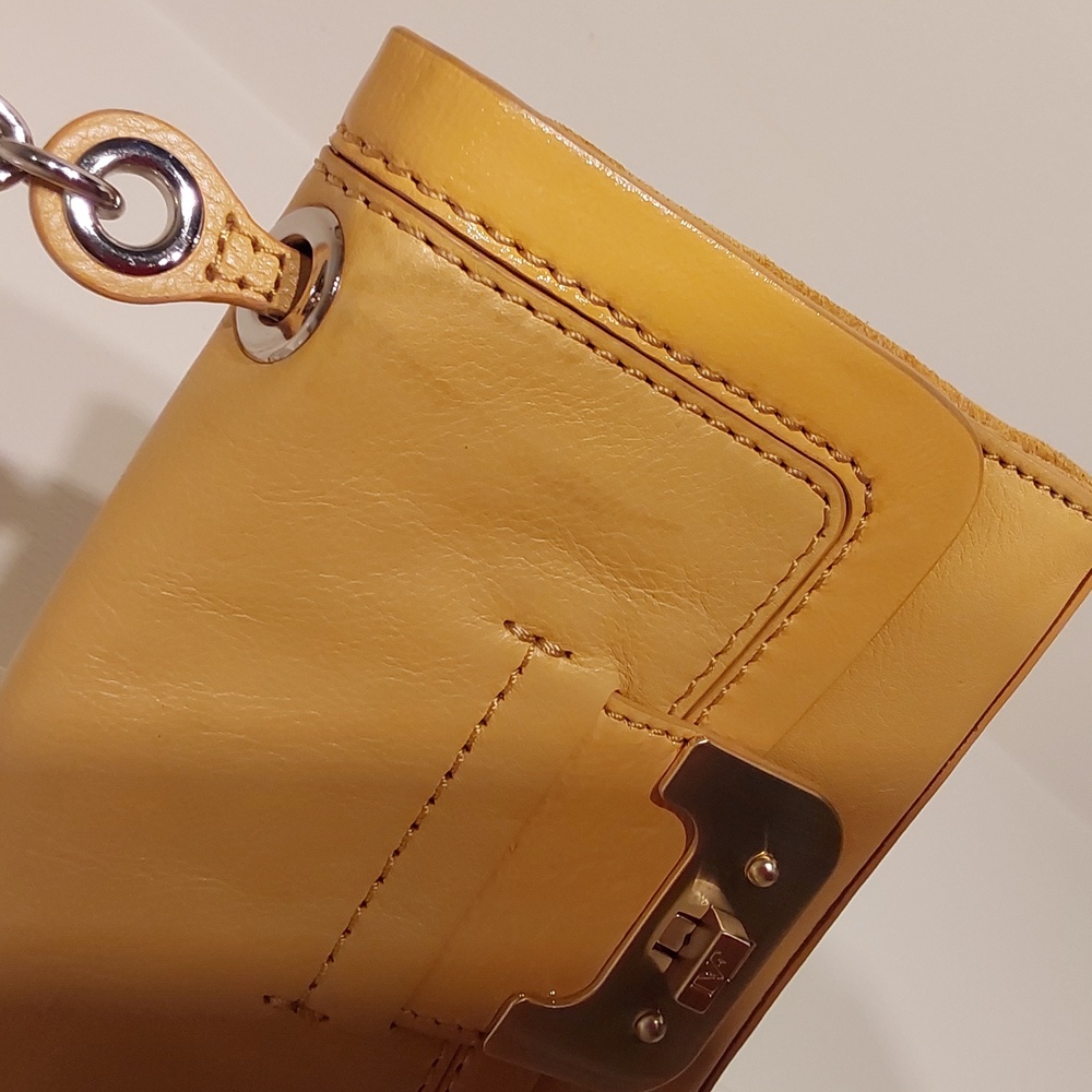 Diane Von Furstenberg Harper - Picture 5 of 12